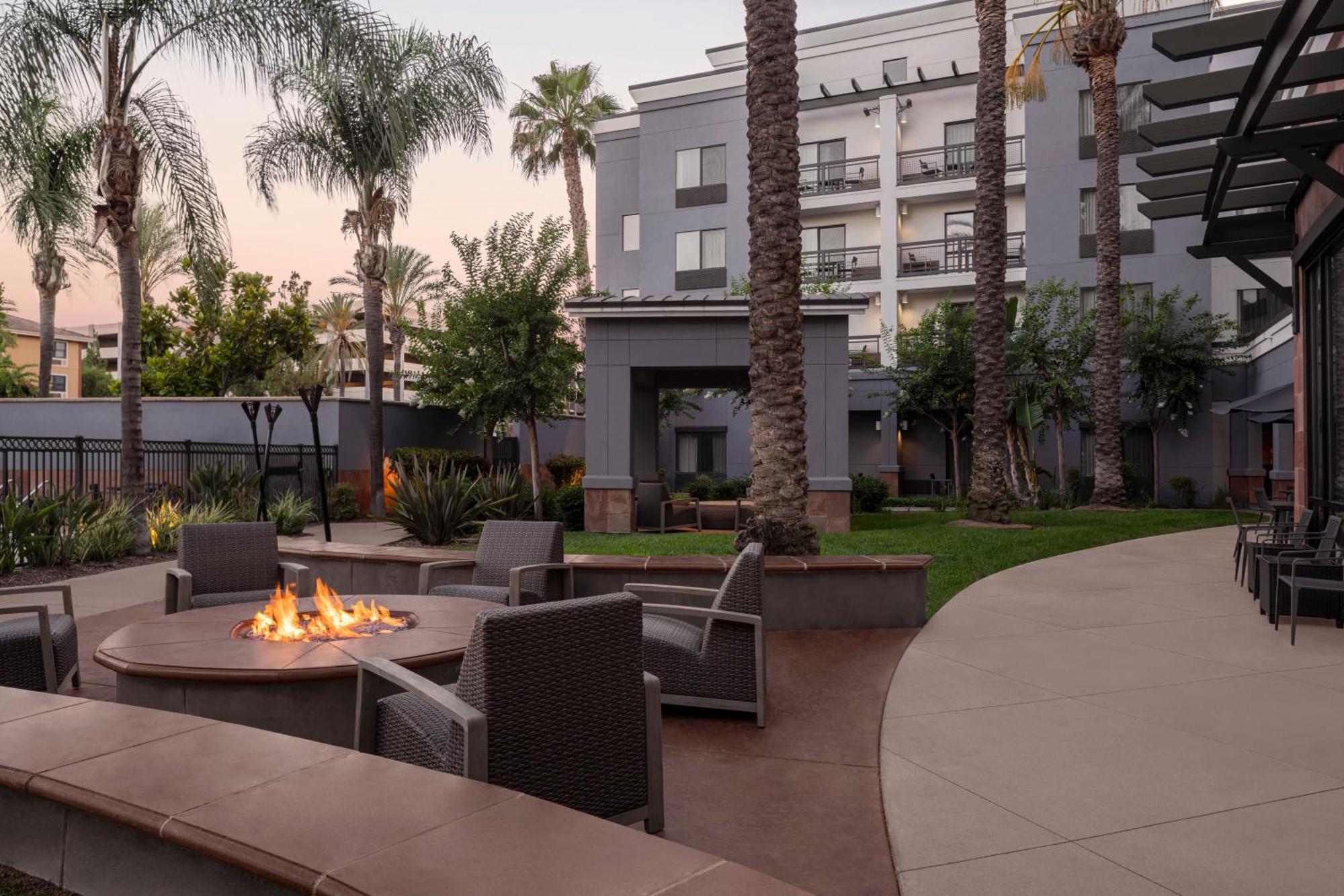 Courtyard Los Angeles Burbank Airport Kültér fotó